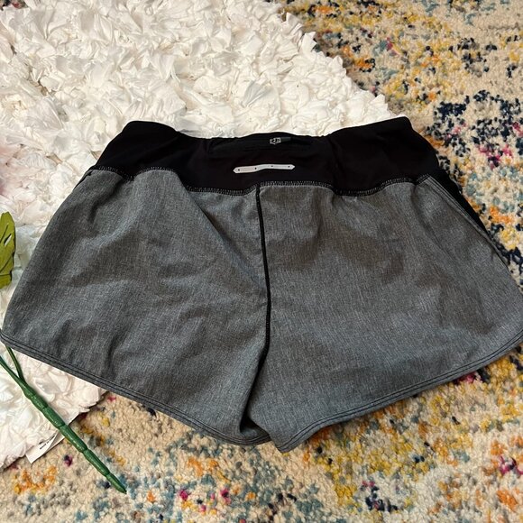 Women's Running Shorts - Picture 4 of 4